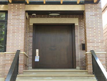 N Paulina St Home