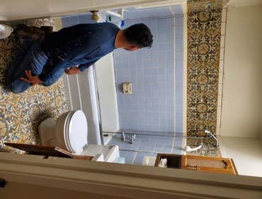 Bathroom 2 - Before