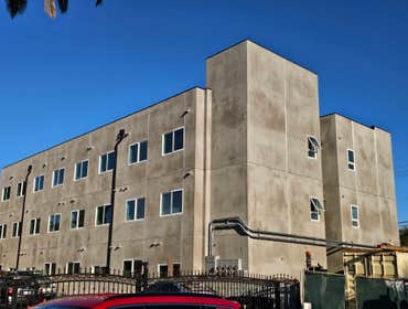 ARCHWOOD 20 Units complete Contruction