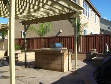 PATIO COVER, BBQ