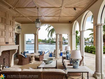 EXTERIOR FAMILY ROOM 615 Lido