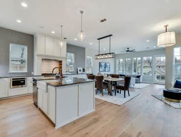 Photos by River City Homes, LLC.main #1