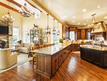 Lakefront Residence