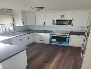 TJ Kitchen Kitchen facelift and whole house flooring and popcorn ceiling removal