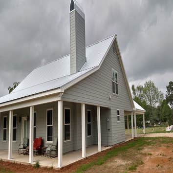 VARNADO BUILDERS CUSTOM