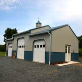 30’ W X 50’ L X 12’ 4” H (ID# 417) Dimensions:
30’ W x 50’ L x 12’ 4” H
30’ Standard Trusses, 4’ on Center,
4/12 Pitch
Colors:
Siding:
Upper Co