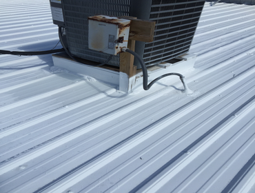Metal Roof Refurbishment Using Silicone Coating Green River refurbishes residential and commercial metal roof systems by applying a coat of silicone, g