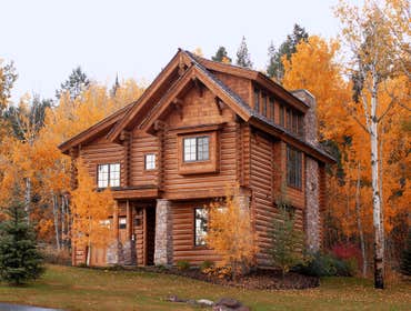 Teton Springs, Forrest Cabins
