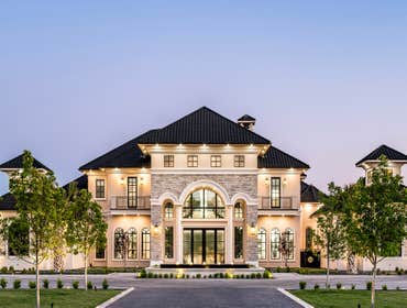 The Modern Estate At Fratantoni Luxury Estates, our Arizona custom home builders put a special touch on this masterpiece! The Modern Estate will take y