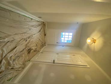 Photos by Sanders Painting LLC #3 Project Assignment
4 bedroom- walls + ceilings + trim
(Paint included)