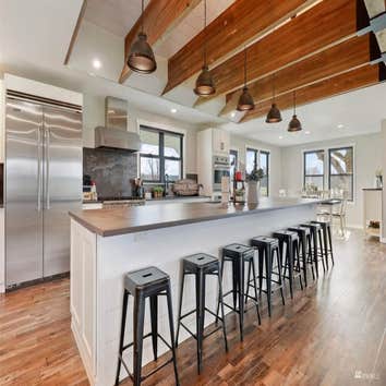 Hr Construction & Design LLC
