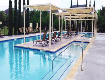 Commercial Aquatic/Amenity Centers and Entry Walls/Fountains