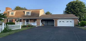 Los Reyes Roofing