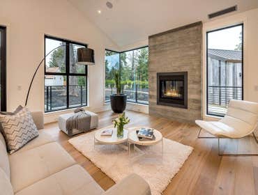 Napa-Style Modern Farmhouse