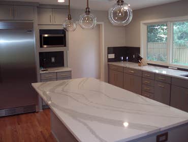 ROBERT GARY BUILDERS INC