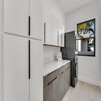 Art Homes