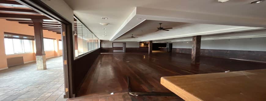 Woodhouse Spa, Orlando Tenant Improvement Construction of a 10,000 sq ft + Spa on Second Story of 2-story plaza.