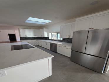 Kitchen Remodeling Kitchen remodel in Paradise Valley including full demolition and haul away of existing cabinets, countertops, and backsplash. Struct