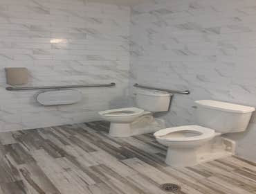 Orinda, CA Apartment Complex Common Bathrooms