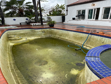 Pool renovation new plaster and tiles - Los Angeles hills Full restoration for this pool with new fresh plaster and tiles