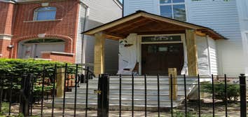 N Bell Ave Home