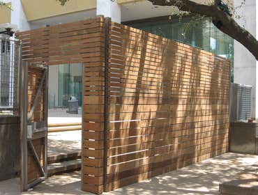 Dee's Deck & Fence, Inc. Project Exterior design
