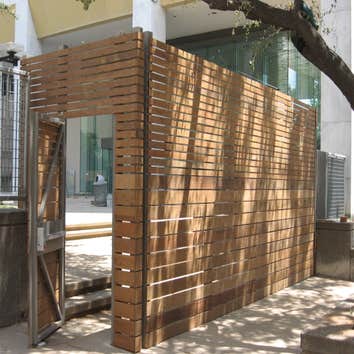 Dee's Deck & Fence, Inc. Project Exterior design