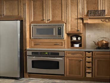 Manhattan Cabinets Kitchen Appliances Manhattan Cabinets works with leading wholesale suppliers to provide our customers with the most comprehensive se