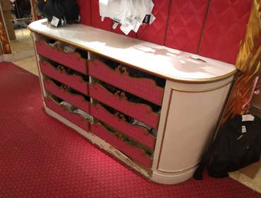 Photos by Sam Sanchez Woodworking