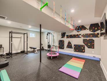 Photos by Altura Design Build #1