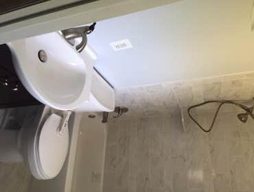 Oreland Bathroom