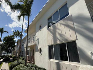 Photos by D&r Contracting Corp #1 D&R Contracting Corp is a licensed general contractor serving South Florida specializing in residential and commercia