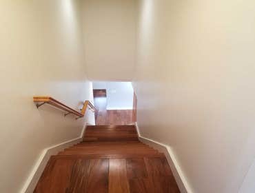 Ossipee Road remodel This White House Construction project truly demonstrates our "blueprint to key" capabilities. Our staff architects developed the p
