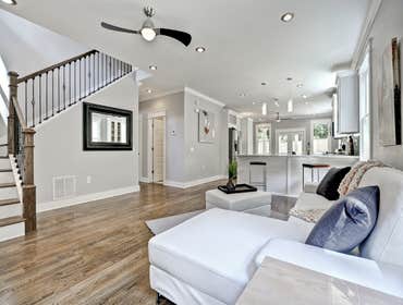 786 Shadowridge Dr Atlanta Ga