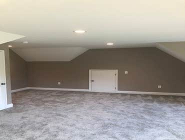 300 Ridge Road • Clarkesville