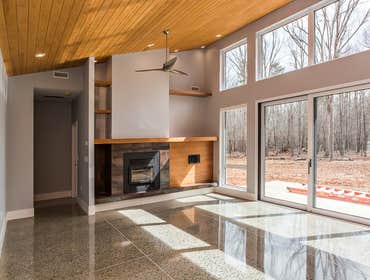 CM: MODERN HOME IN MEBANE
