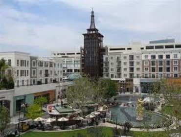 AMERICANA at BRAND Construction Management and Tenant Improvement in a Mixed-use Project.
Multifamily over Shopping Mall.
