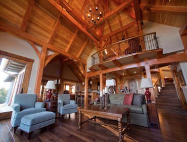 Photos by Renaissance Builders Inc