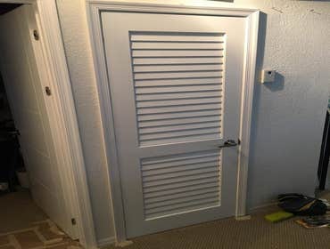 Custom doors with hidden hinges