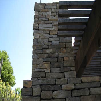 Outdoor Fire Place This Fire Place was built in Gilroy, Californa. Buit to enginerred specks and sighned off by. The foundition is 6' by 8'. From ther