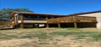 Lonestar Roofing Remodeling & Outdoor Living