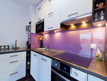 Sunset Strip CA 90069 kitchen remodeling