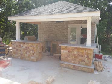 16 Robinhood Dr. Medford, N.J.08055 Installed Viking Figi Pool w/Travertine pool deck