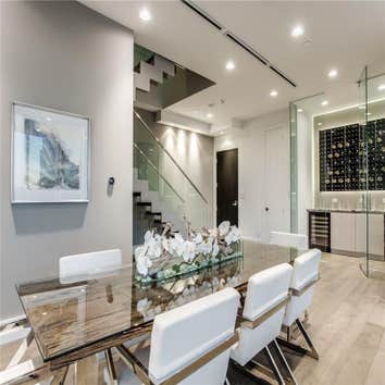 W Condo 1433