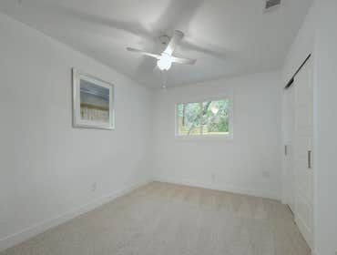 6604 Sumac