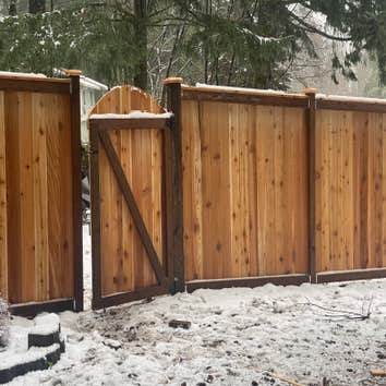 Ahilon Lndscpg & Fence Svs LLC
