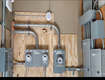 200 amp 3 phase electrical service