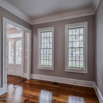 28659 Grandview Manor