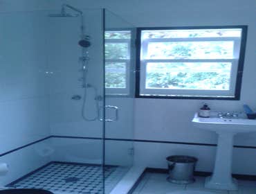 5 x 7 Bathroom