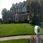 Blue Grass Lawn Service Co